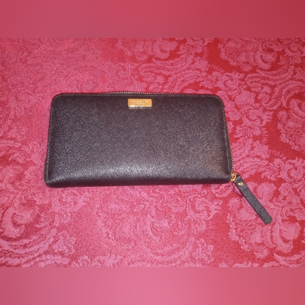 Kate Spade Leather Zip Wallet